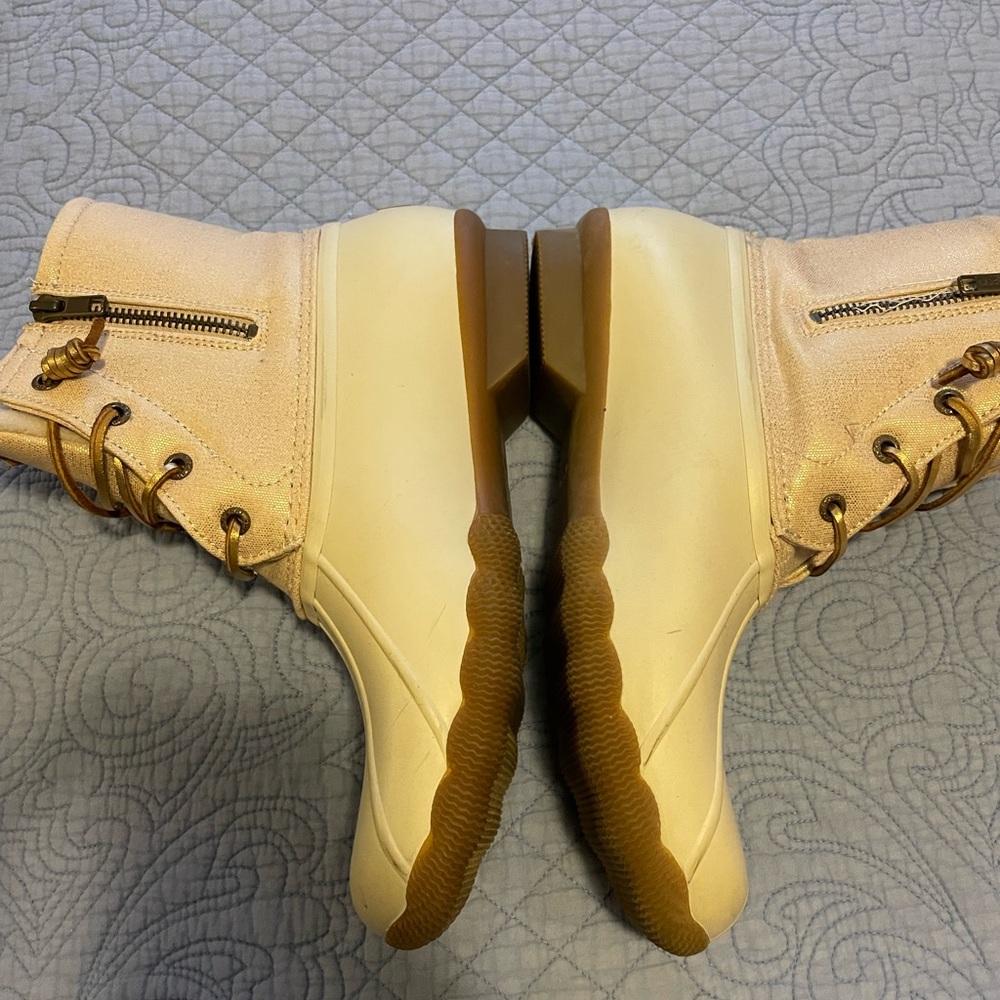 Sperry Boots - Picture 4 of 5